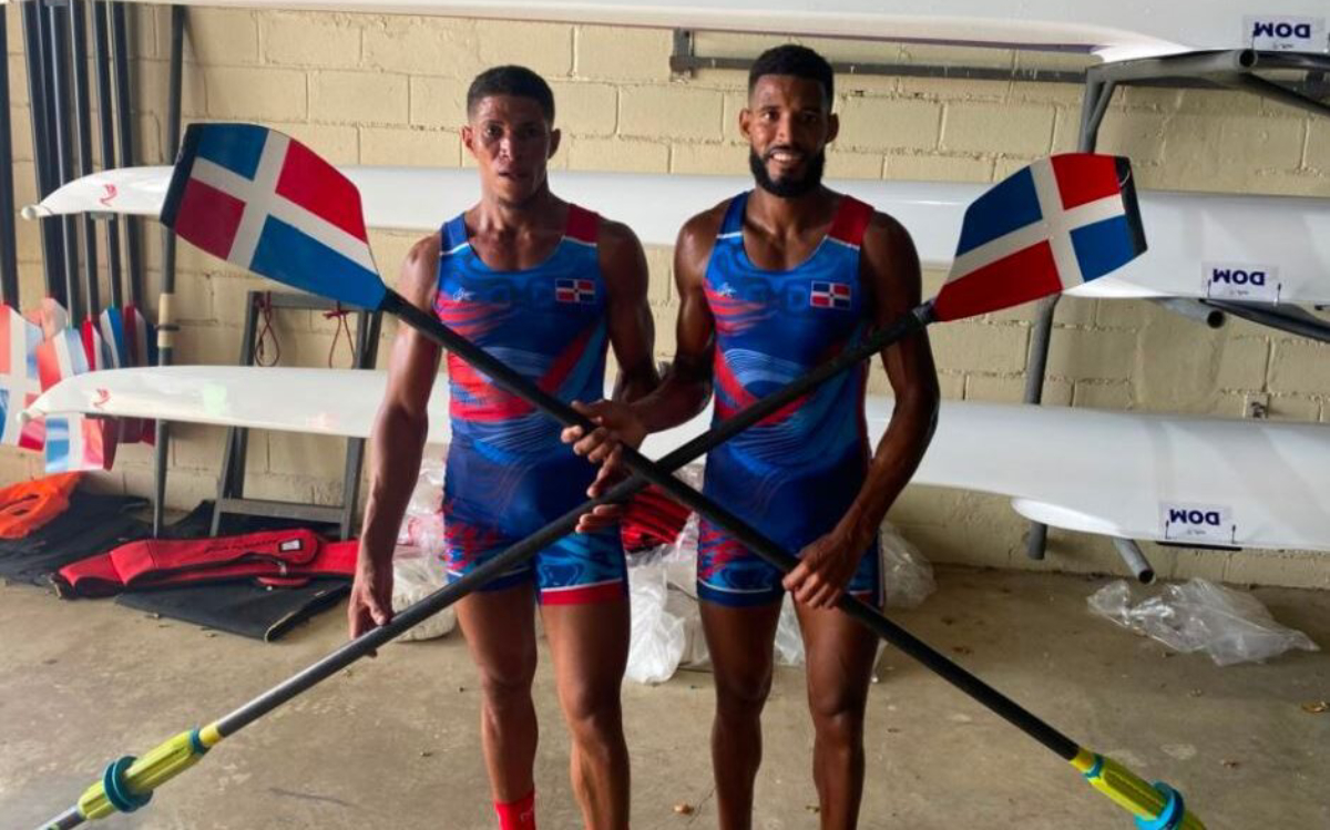 Carlos Rodríguez e Ignacio Vásquez dan la primera medalla a RD