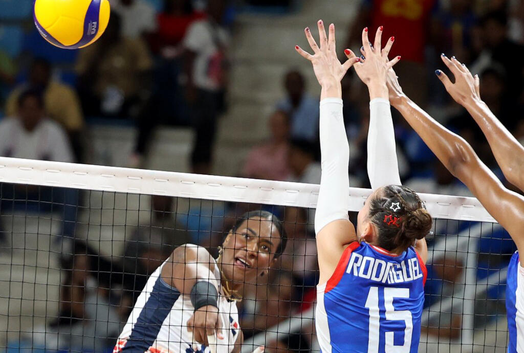 Las Reinas del Caribe juegan la final del voleibol femenino contra Colombia en Santo Domingo 2026