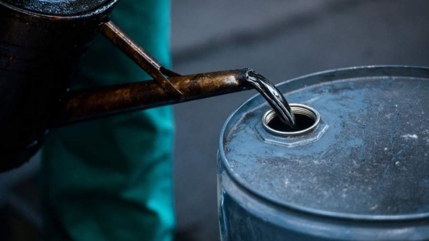 Sube el petróleo tras rechazo de Trump a oferta de Irán