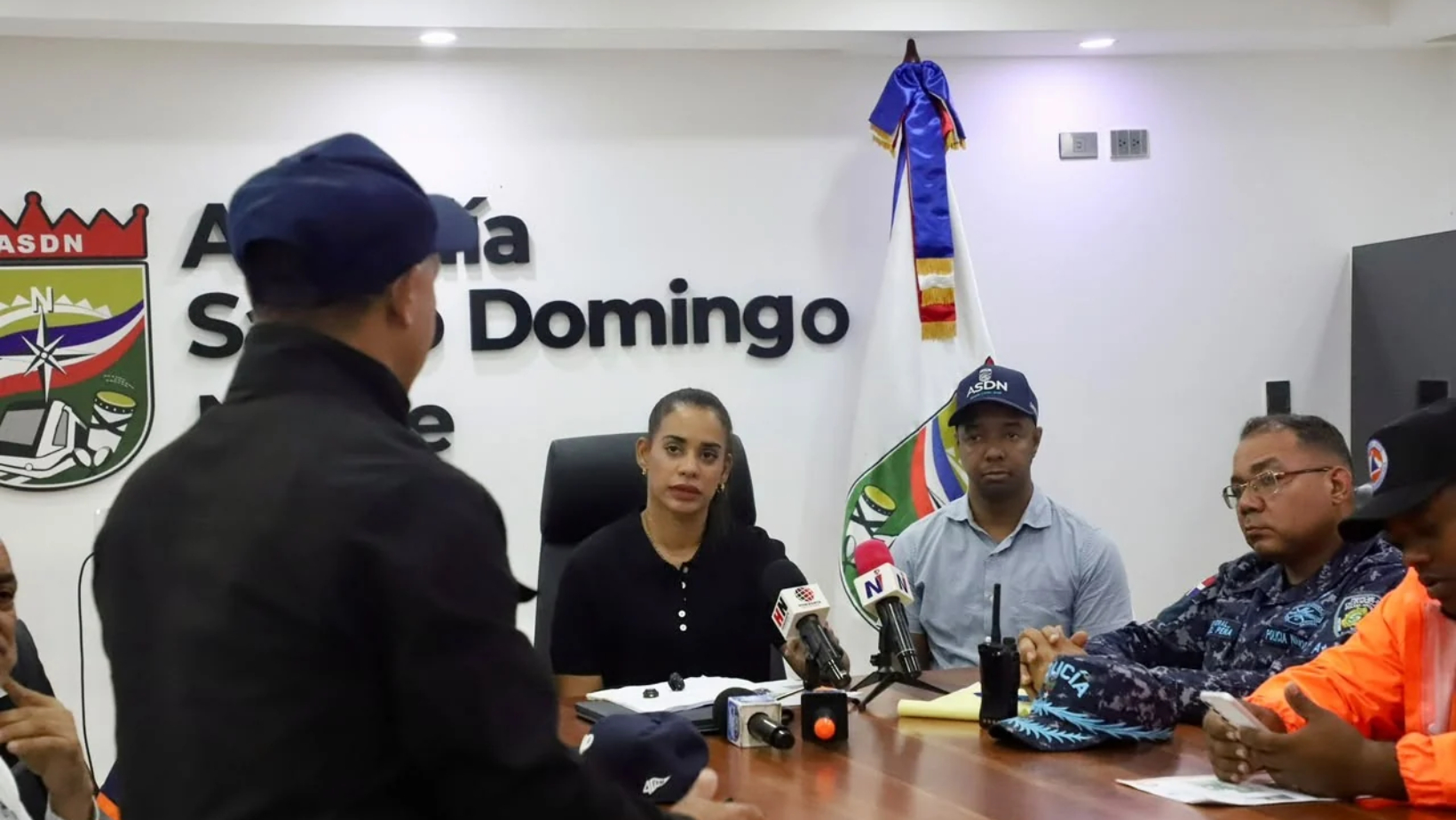 Santo Domingo Norte intervendrá de emergencia la cañada de Máximo Gómez tras inundar decenas de viviendas