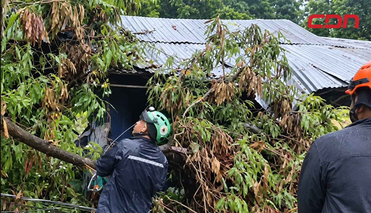 Inundaciones en sectores de Barahona por las intensas lluvias.