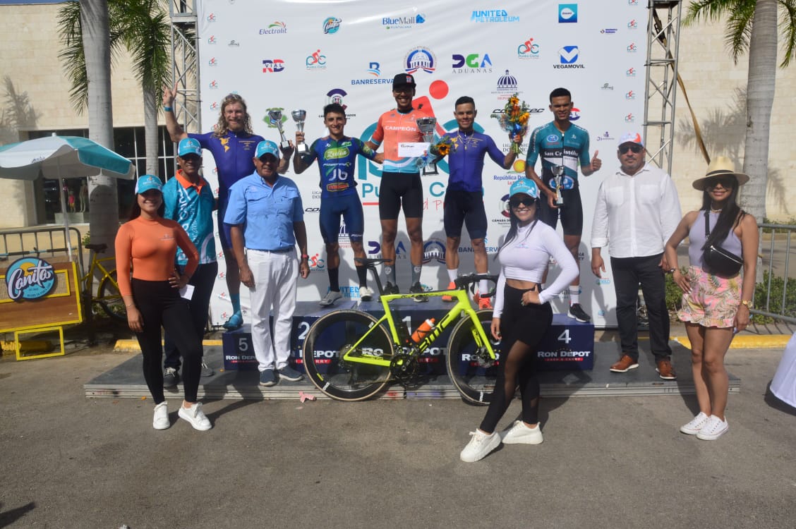 Dominicano Joel García, campeón del Punta Cana Grand Prix