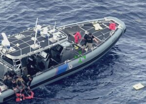 Despiden a las 11 haitianas ahogadas en un naufragio en Puerto Rico