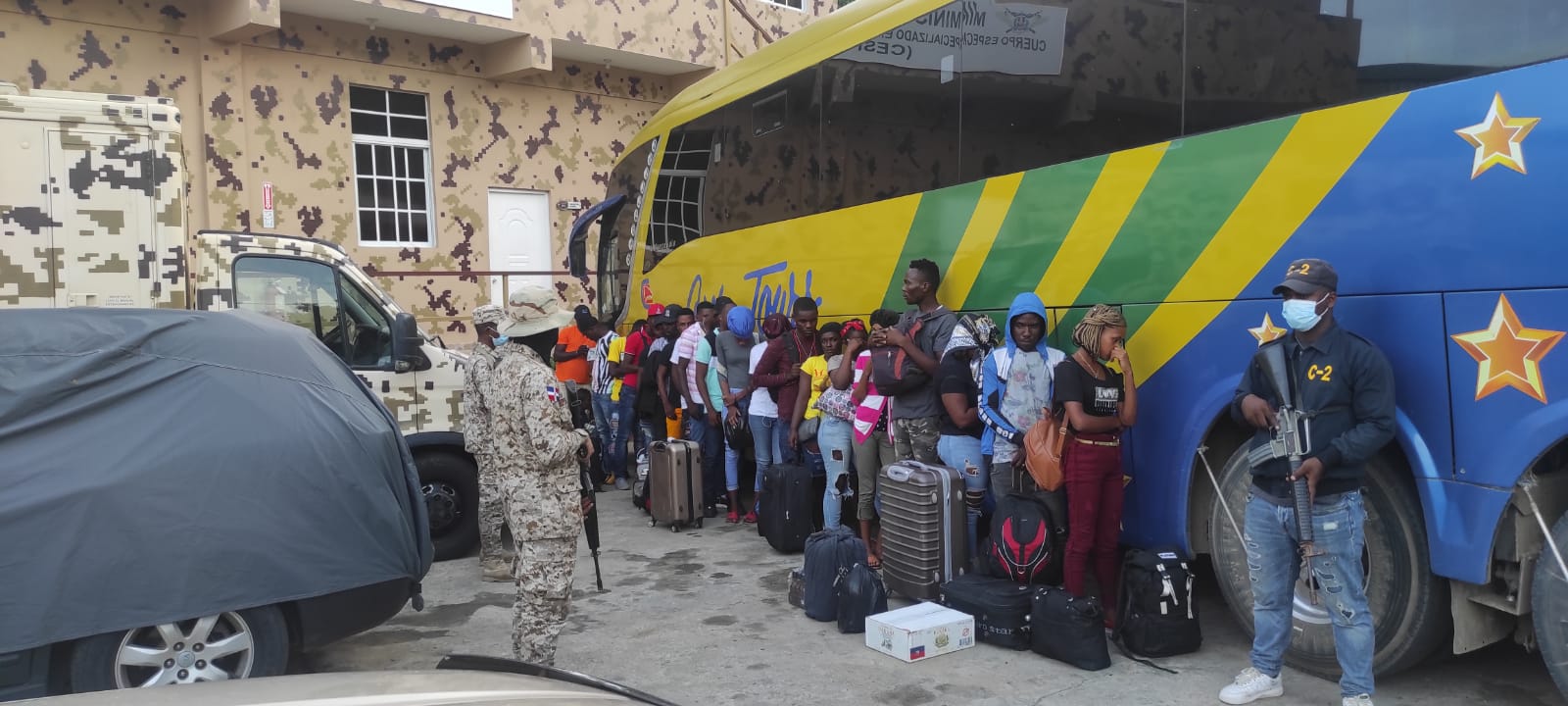 Detienen 24 haitianos ilegales en Montecristi