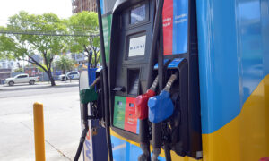 Combustibles mantienen sus precios; subsidio esta semana es de RD$550 millones