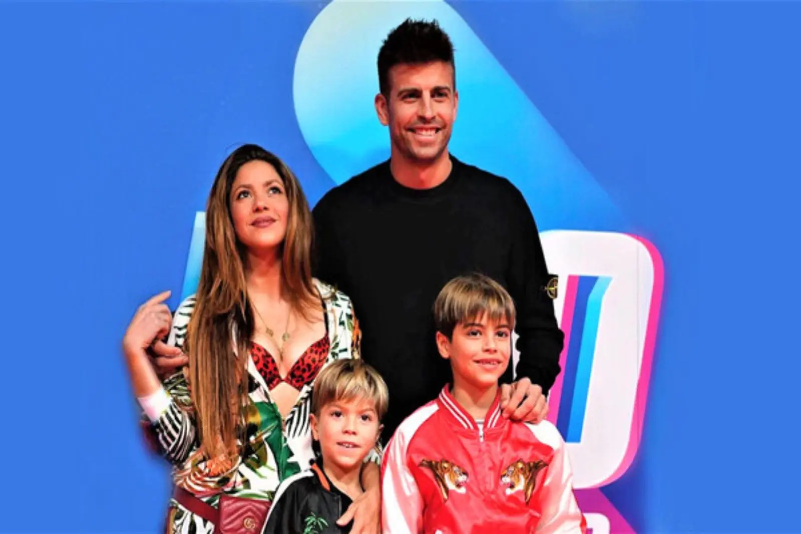 Piqué corta con la camarera y se acerca a Shakira por sus hijos