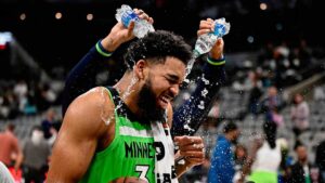 El contrato del dominicano Karl-Anthony Towns es de los mejores en la NBA