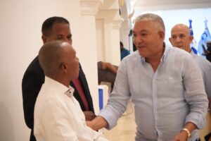 Director OMSA vuelve a Boca Chica; ofrece detalles de primer encuentro