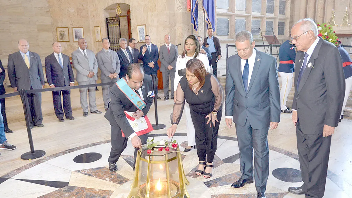 El Instituto Duartiano rindió homenaje a los héroes de la restauración. Félix de la Cruz