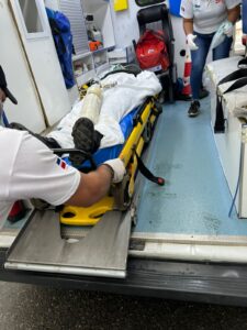 Hieren de gravedad agente de la policía durante protesta