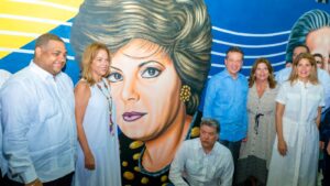 Inauguran mural del 