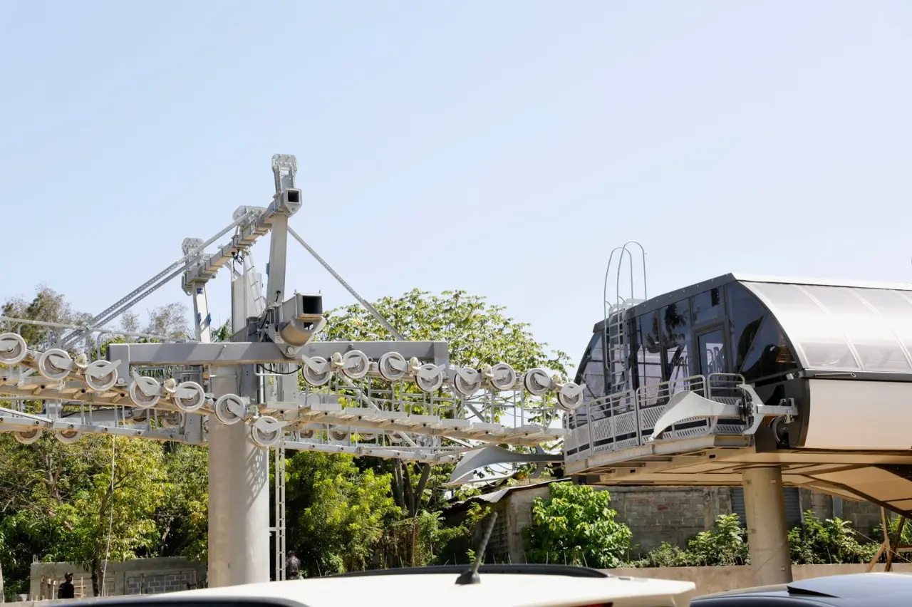 Segunda línea del Teleférico estaá avanzada en un 85%