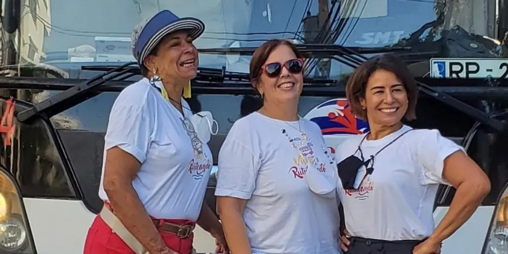 Josefina Adames, Ana Valdés y Raisa Gil., van a viajar