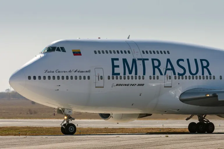 Avión venezolano de carga Boeing 747, detenido en Argentina.