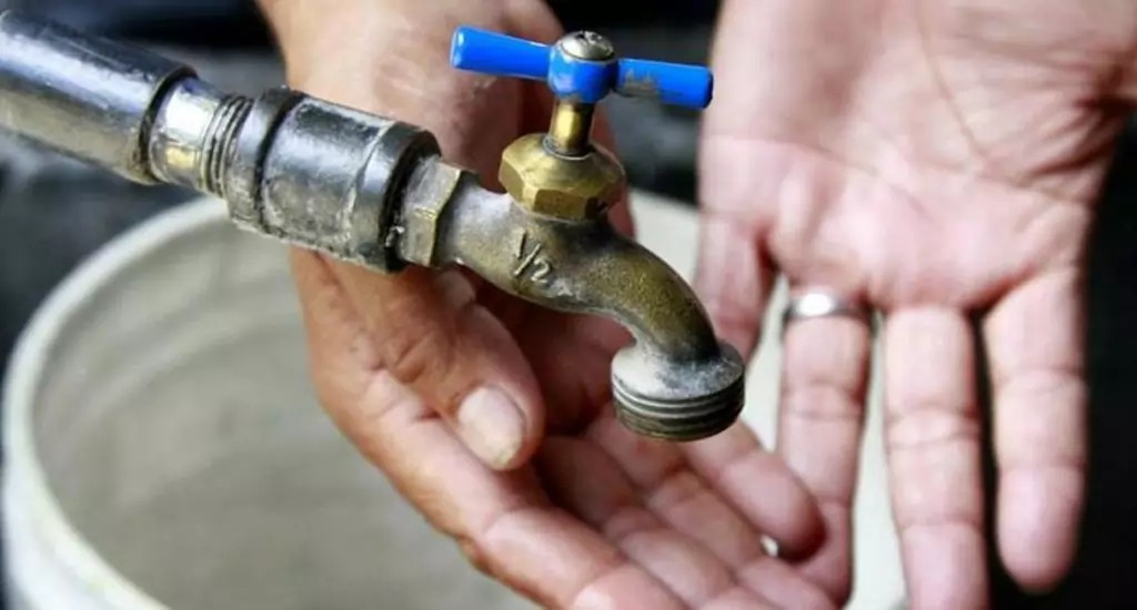 BID: Latinoamérica solo invierte 1,8 % del PIB en infraestructura de agua