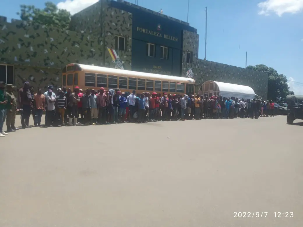 Autoridades detienen otros 208 haitianos indocumentados