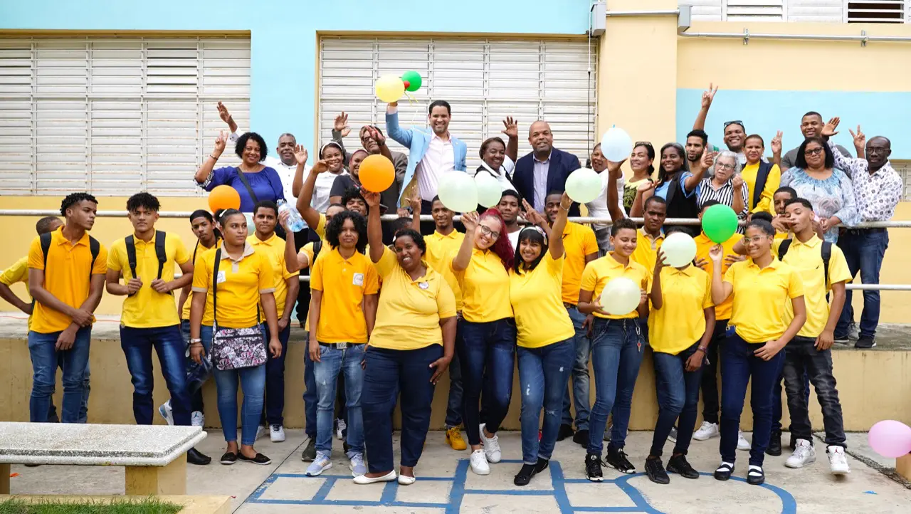 Dirección Regional 15, inicia docencia de Jóvenes y Adultos