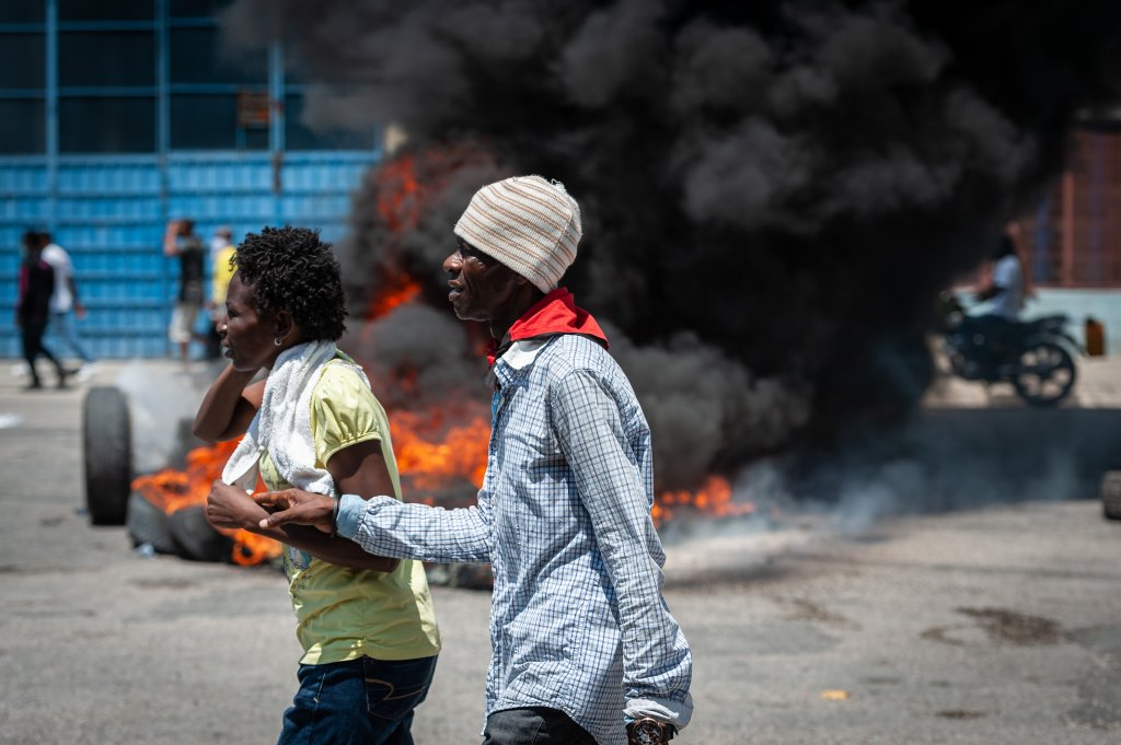 Principal diario de Haití deja de imprimirse por falta de carburante y papel