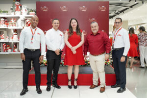 Euris Martínez, Luis Enrique Alba, Sandra Infante, Ignacio Salazar y Pedro Sánchez. FUENTE EXTERNA