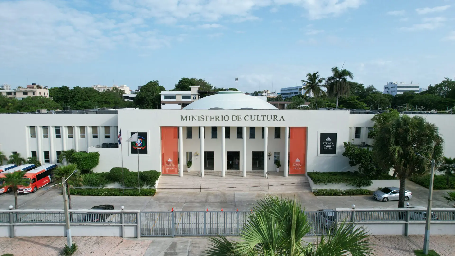 Cultura anuncia lanzamiento del programa Arte Público Dominicano