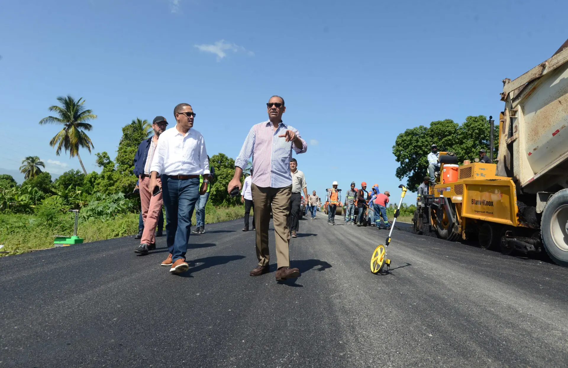 Anuncian circunvalación Azua se entregará a fin año y la de Baní en 2023