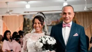 Aplazan audiencia contra policías por muerte esposos en Villa Altagracia
