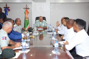 Rencalistas y Digesset realizan mesa de trabajo para mejorar tránsito en AILA