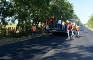 Obras Públicas reconstruye carretera Guayubín-Cruce de Copey