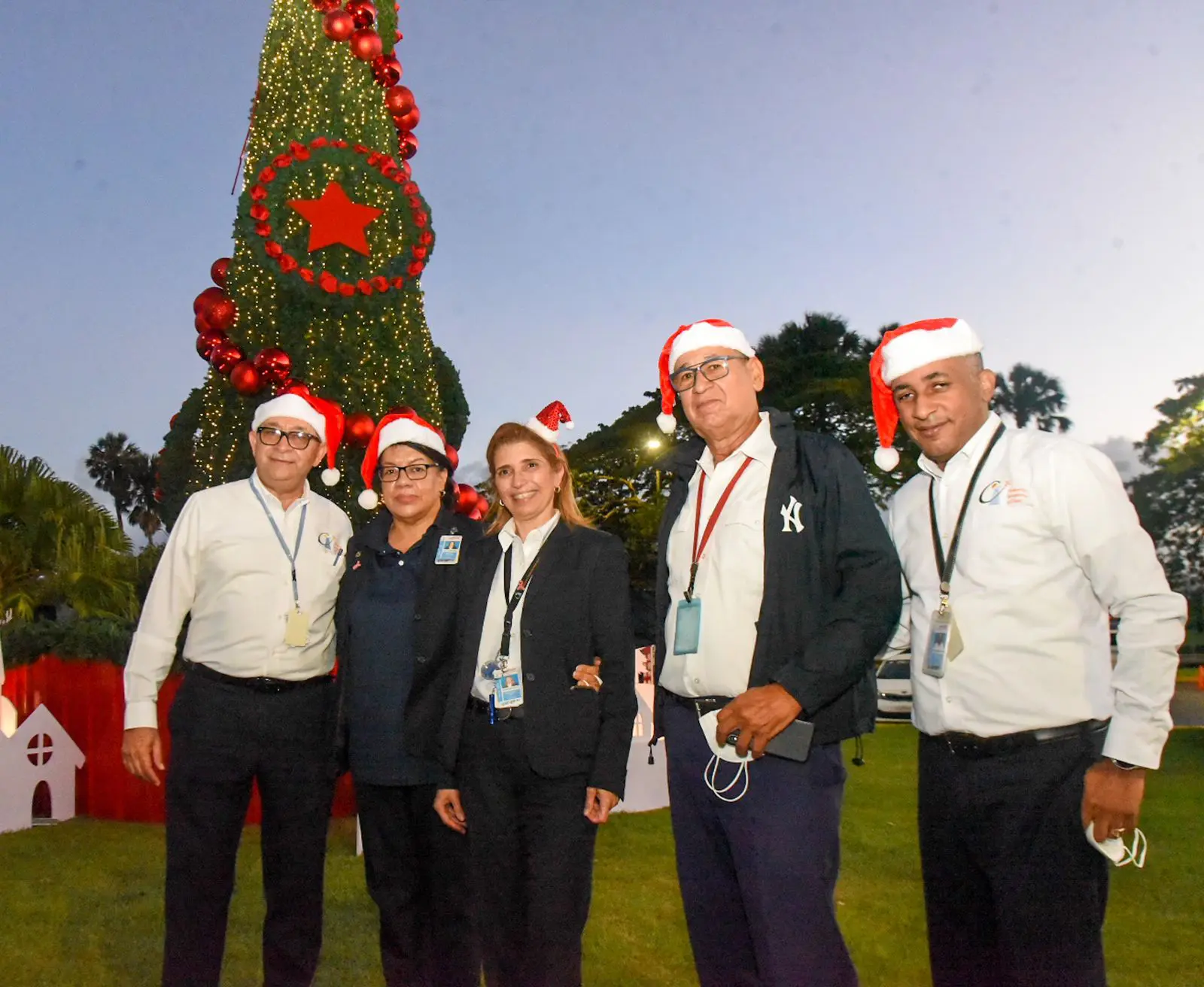 Teófilo Gómez, Yinet Gutiérrez, Patricia Marmolejos, Pedro Segura y Francisco Marte. FUENTE EXTERNA