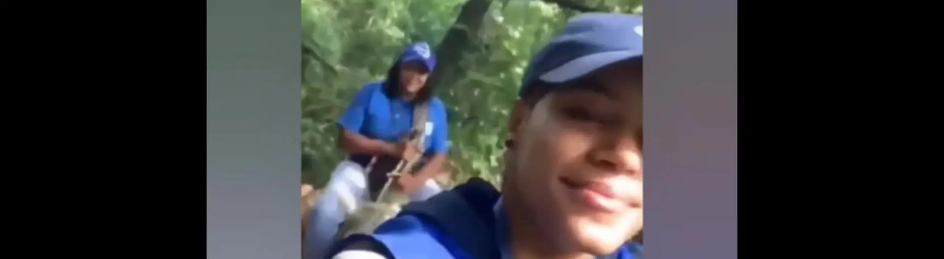 Estas mujeres hacen el Censo en burro