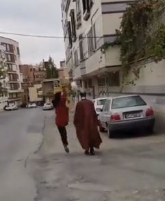 Quitarle el turbante a los clérigos, la última manera de protestar en Irán