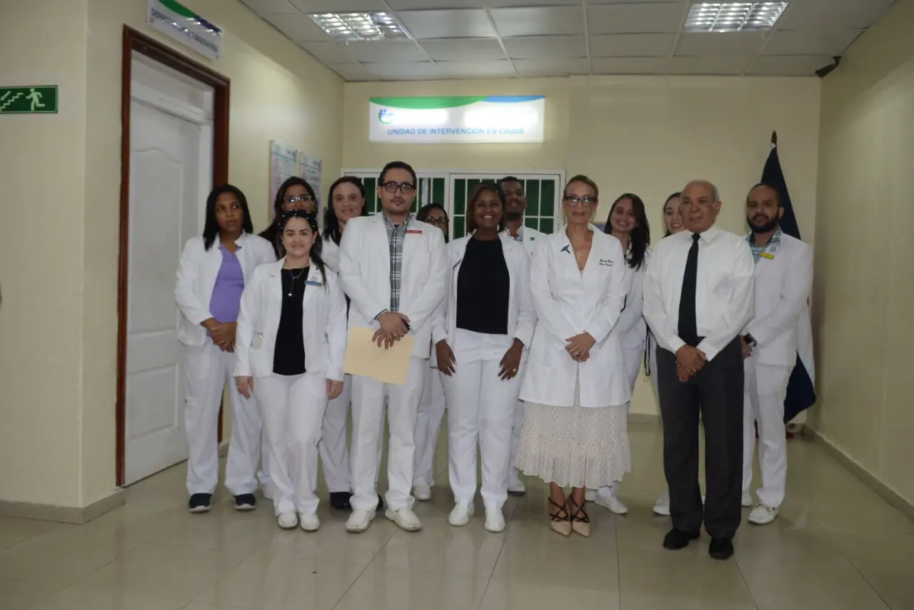 Miembros del Departamento de Psiquiatría del hospital Salvador B. Gautier. Johnny Rotestán