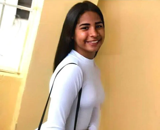 Adolescente habría sido asesinada por su novio y el padre de este