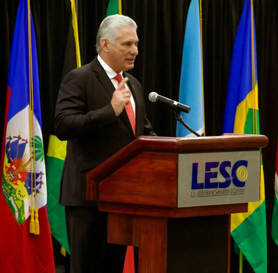 Cuba urge a ayudar a Haití a salir de la crisis durante cumbre con Caricom