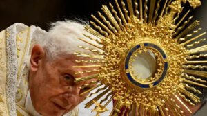Los escándalos de Benedicto XVI que lo llevaron a su renuncia