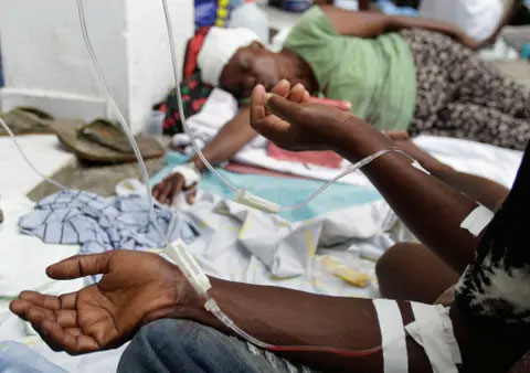 Comando Sur de EEUU dona suministros para combatir cólera en Haití