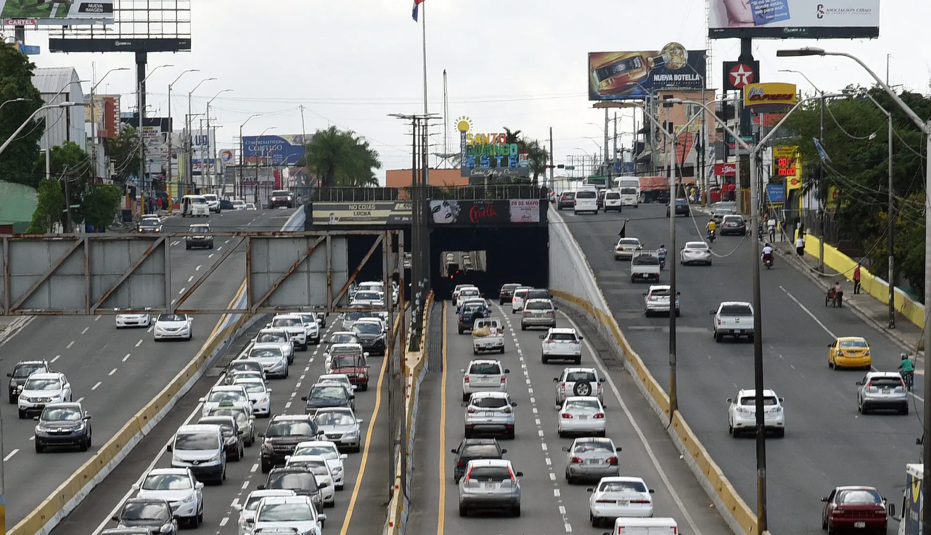 Obras Públicas cerrará túneles y elevados en el GSD por mantenimiento