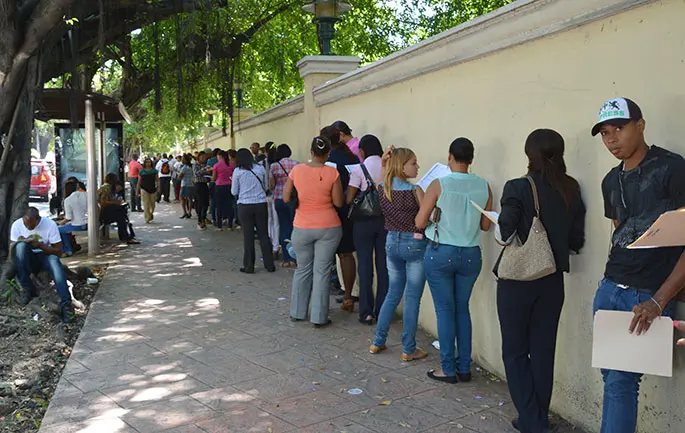¿Elección o falta de opciones?; 32% jóvenes en RD ni estudian ni trabajan