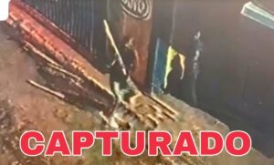 Policía apresa hombre propinó golpisa con un palo a su pareja sentimental