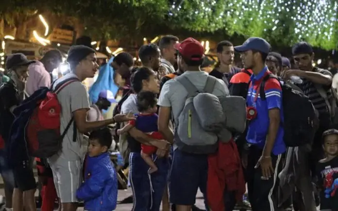 Miles de migrantes quedan a la deriva en el sur de México