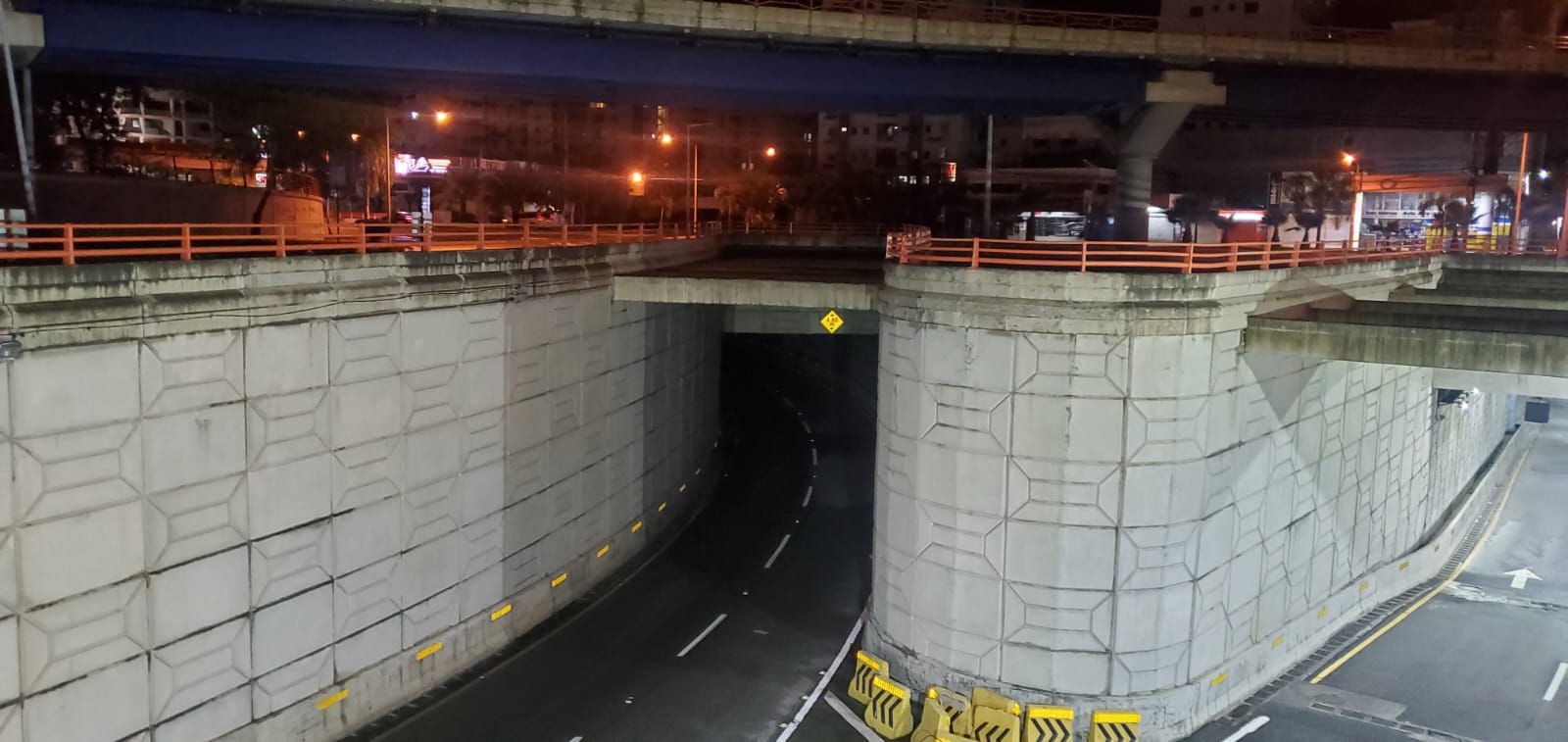Obras Públicas cerrará esta semana túneles y elevados por mantenimiento