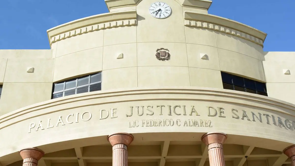 Solicitan prisión contra hombres traficaban con indocumentados en yipeta
