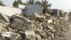Al menos tres muertos y 400 heridos en un terremoto en Irán