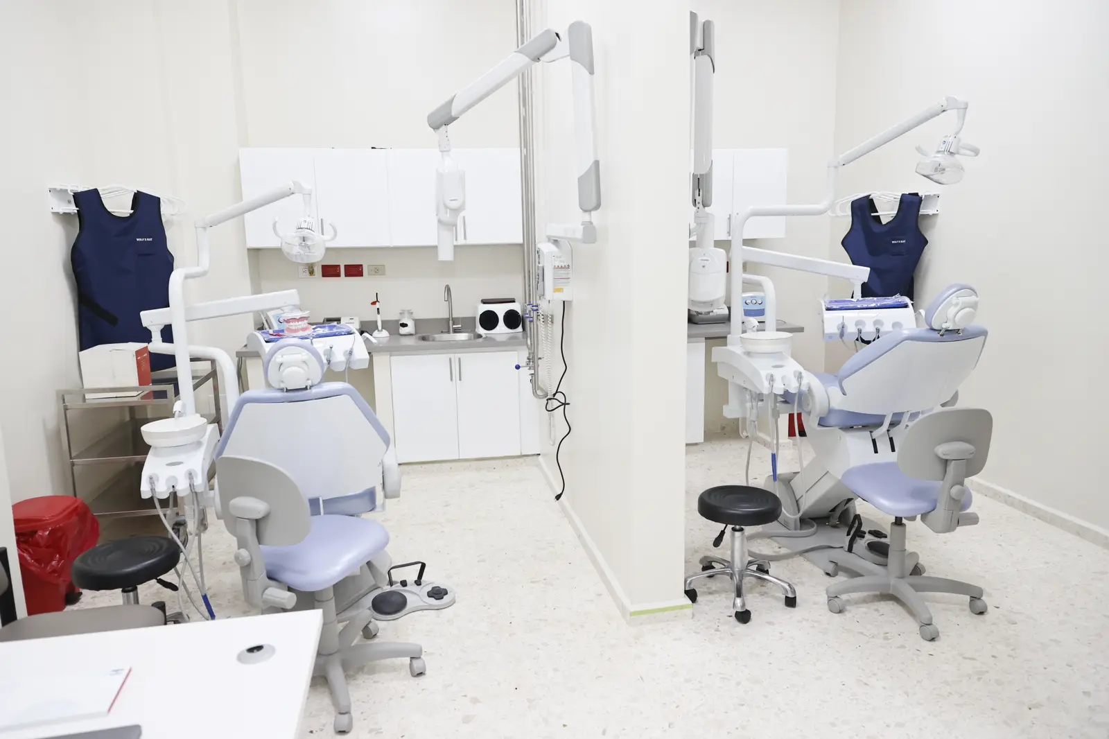 SNS entrega área Odontología a Hospital Padre Billini
