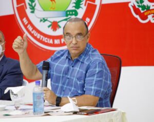 PRSC pide a Abinader intervenir en conflicto entre ARS y CMD