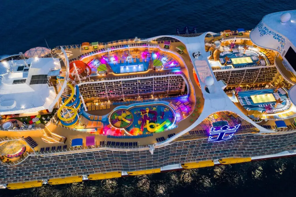 Hasta $20 mil puede costar un cuarto en crucero que visitó Puerto Plata