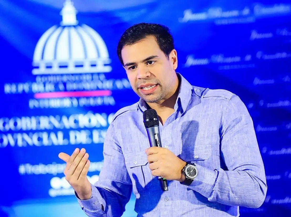 Robertico sustituye a Neney en Propeep y cambian director de Pasaportes