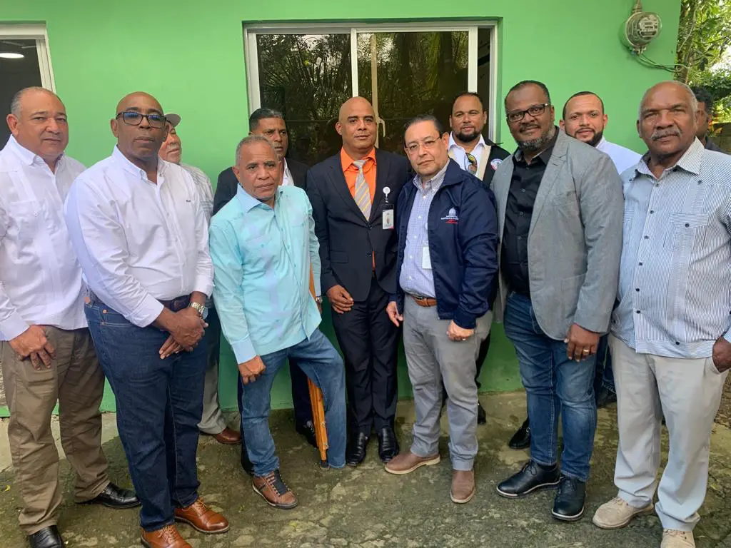 Medio Ambiente posesiona a nuevo encargado provincial en La Altagracia