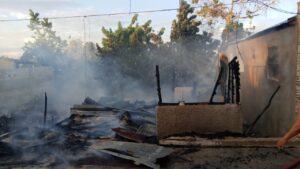 Quema casa a su madre por supuestamente no darle dinero para drogas