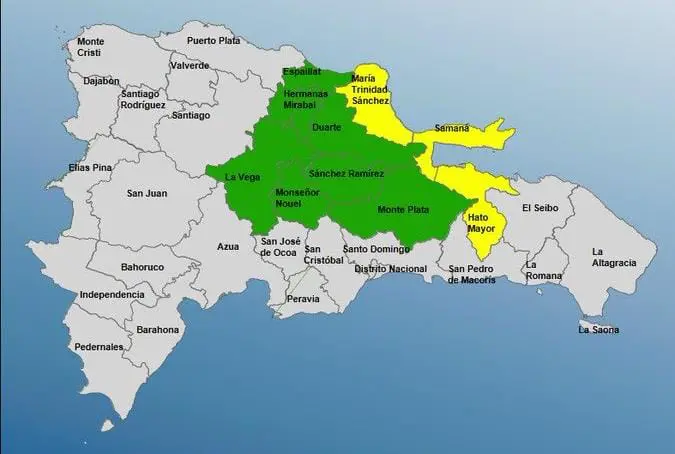 COE mantiene 10 provincias en alerta por vaguada
